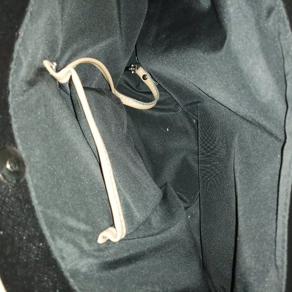 Giani Bernini Saffiano Tote - Picture 11 of 12